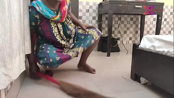 desi kaam wali ki chudai,indian maid fucked hard by owner